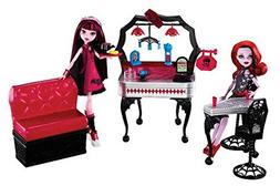 Monster High Die-Ner Playset With Draculaura and Operetta Do