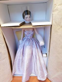 Franklin Mint Heirloom Doll Jackie Kennedty Violet Dress Geo