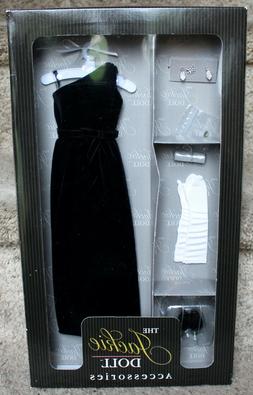 FRANKLIN MINT JACKIE KENNEDY BLACK SHEATH 16" DOLL OUTFIT EN