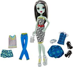 Monster High Lots of Looks Frankie Stein & Fashion Doll
