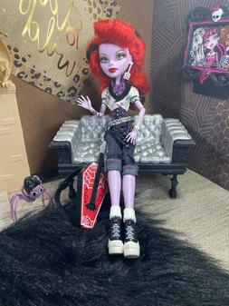 👣MONSTER HIGH Operetta Campus Stroll Collectors 👣