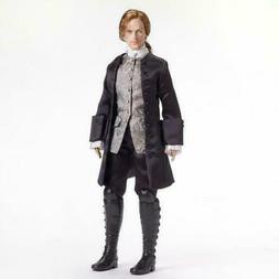 Outlander &bull; Robert Tonner&bull;  Jamie Fraser Doll &bull;NRFB Ne
