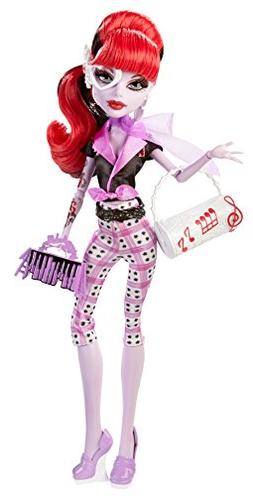 Monster High Monster Scaritage Operetta Doll and Fashion Set